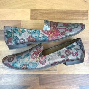 Natural Soul Womens Floral Metallic Loafers Pewter All-Thru Comfort Flats Size 8